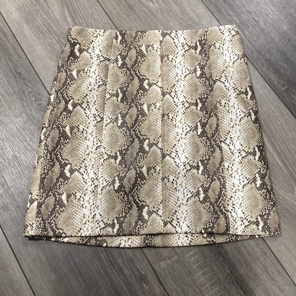 Honey Belle‎ Snake Print Skirt